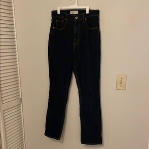 Abercrombie Curve Love Slim Straight Ultra High Rise